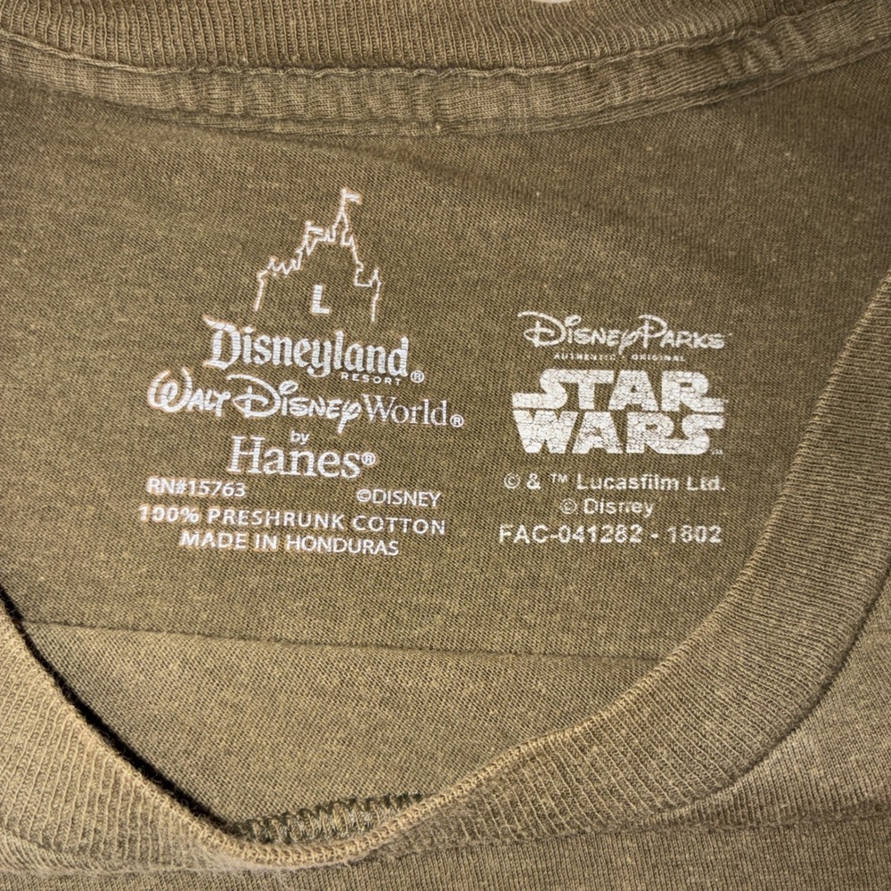 594 Sci-Fi Disney Parks Star Wars T-Shirt L Olive Green Stormtrooper Pew Pew - Picture 2 of 5